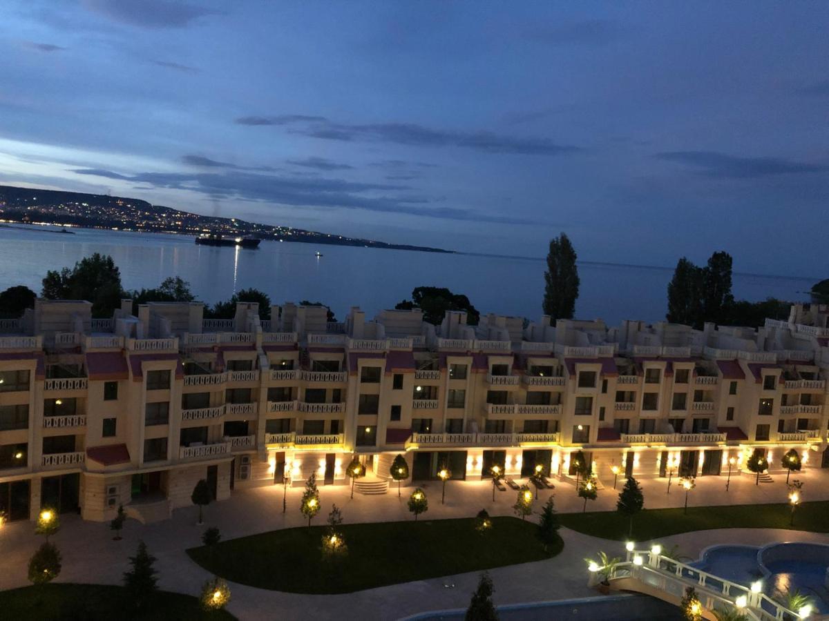East From Paradise Apartment Varna Bagian luar foto