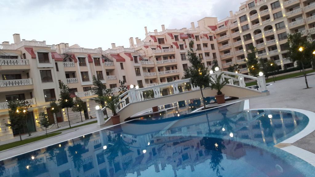 East From Paradise Apartment Varna Bagian luar foto
